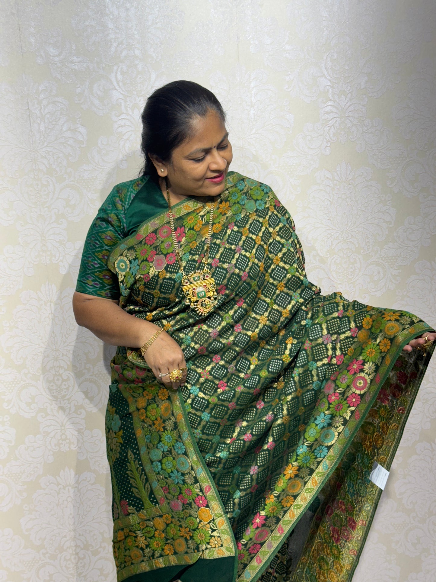 PURE JORJET GREEN BANDHANI