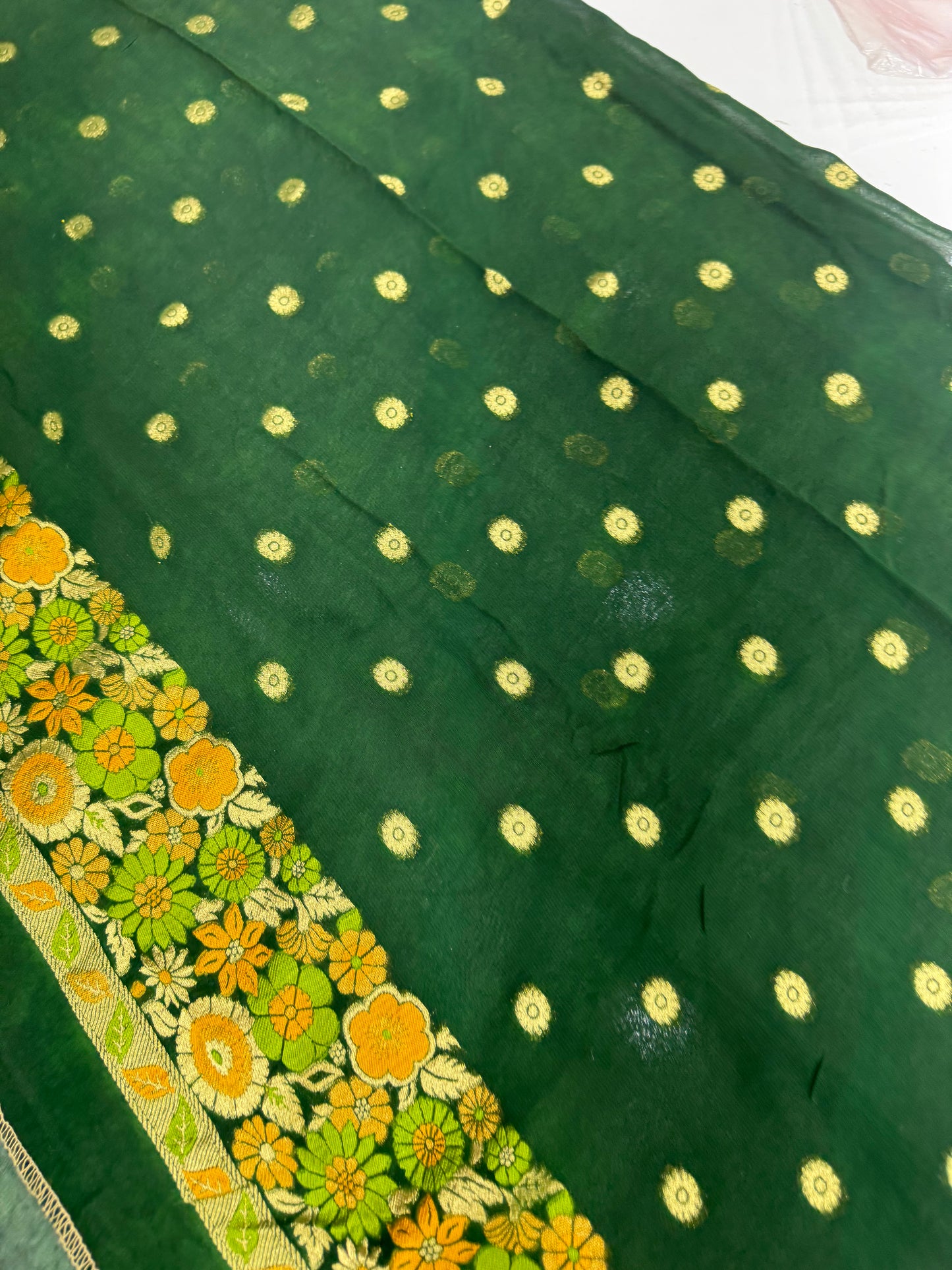 PURE JORJET GREEN BANDHANI
