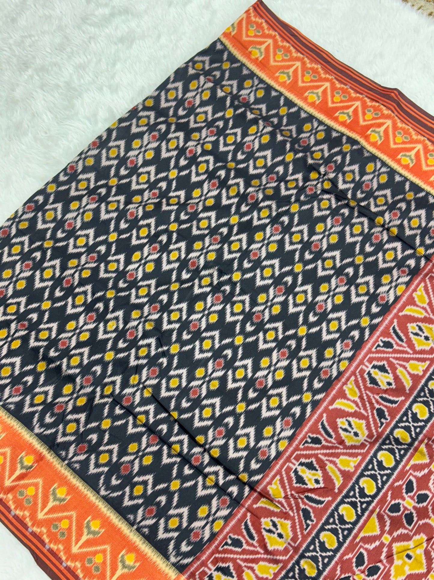 BLACK IKKAT PATOLA