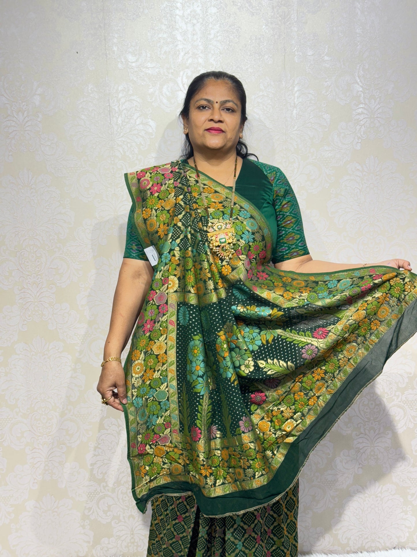 PURE JORJET GREEN BANDHANI