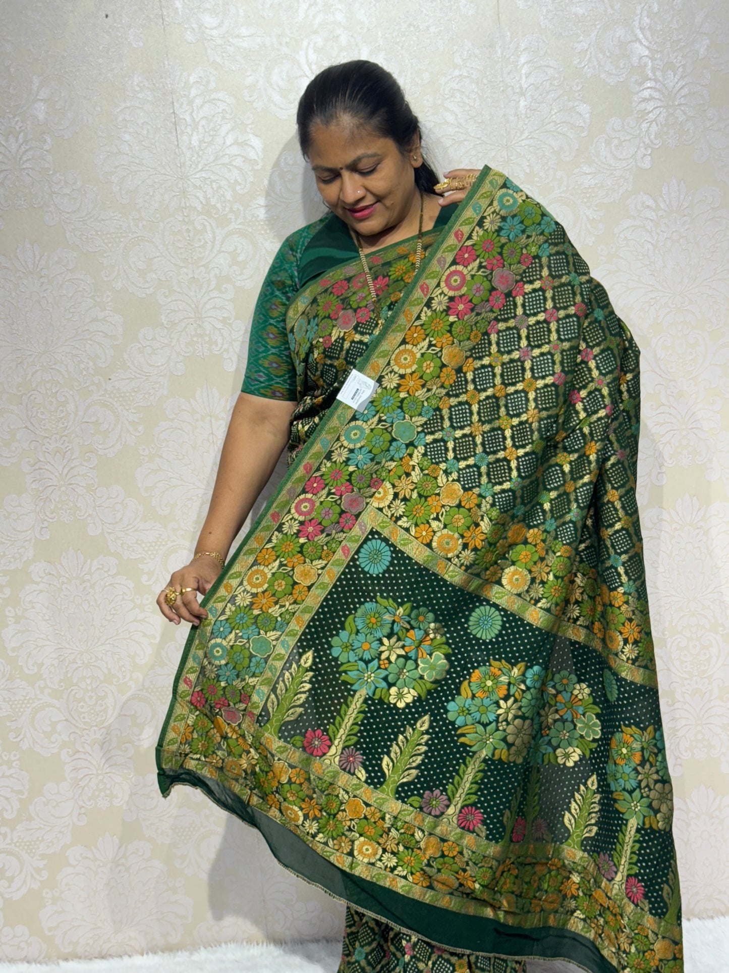 PURE JORJET GREEN BANDHANI
