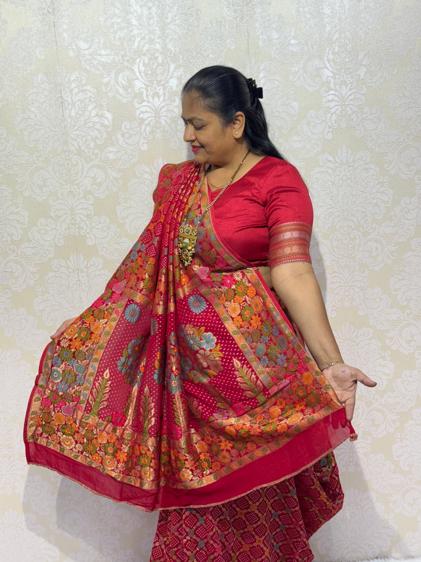 PURE JORJET RED BANDHANI