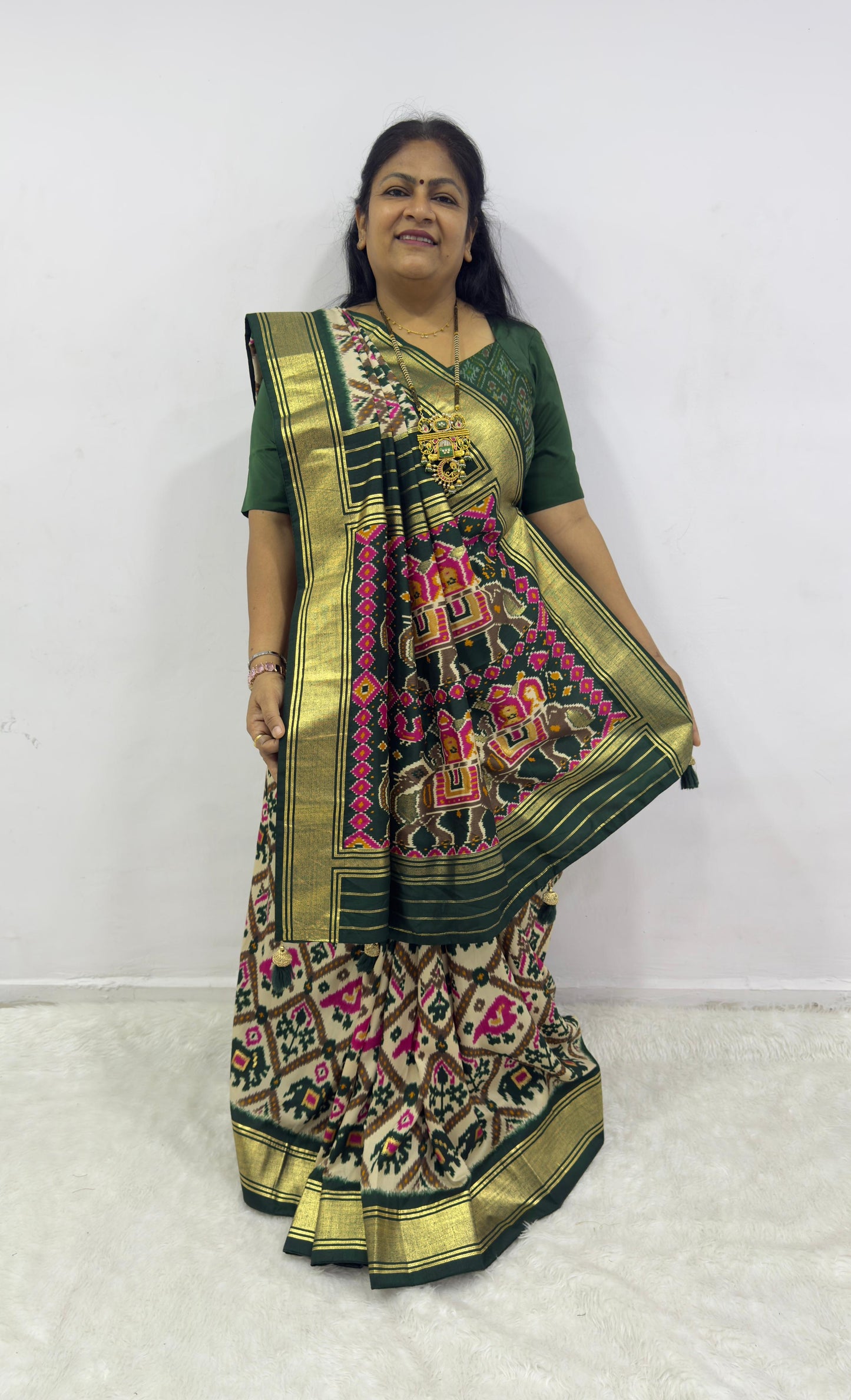 VIPUL AROMA SILK - GREEN