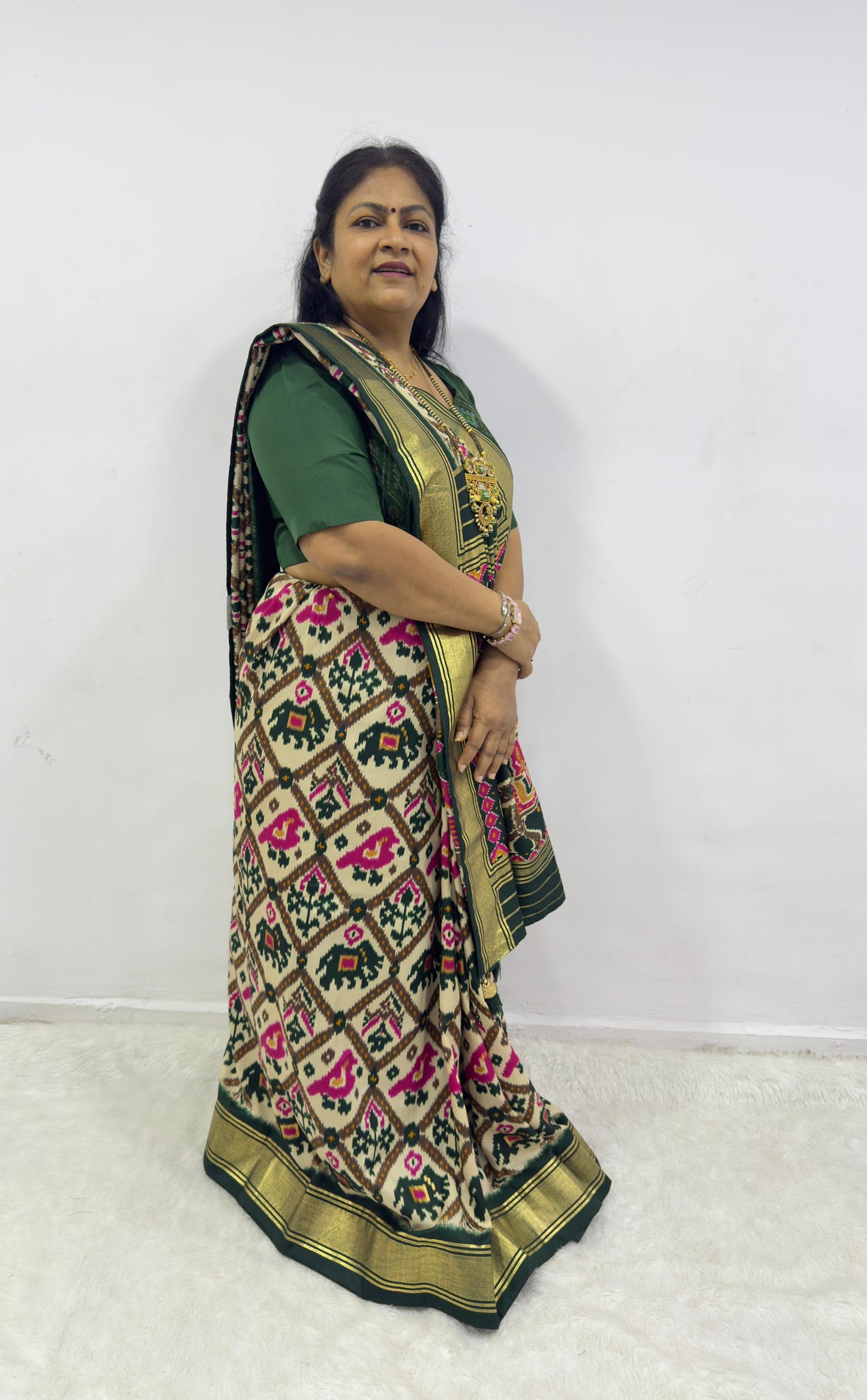 VIPUL AROMA SILK - GREEN