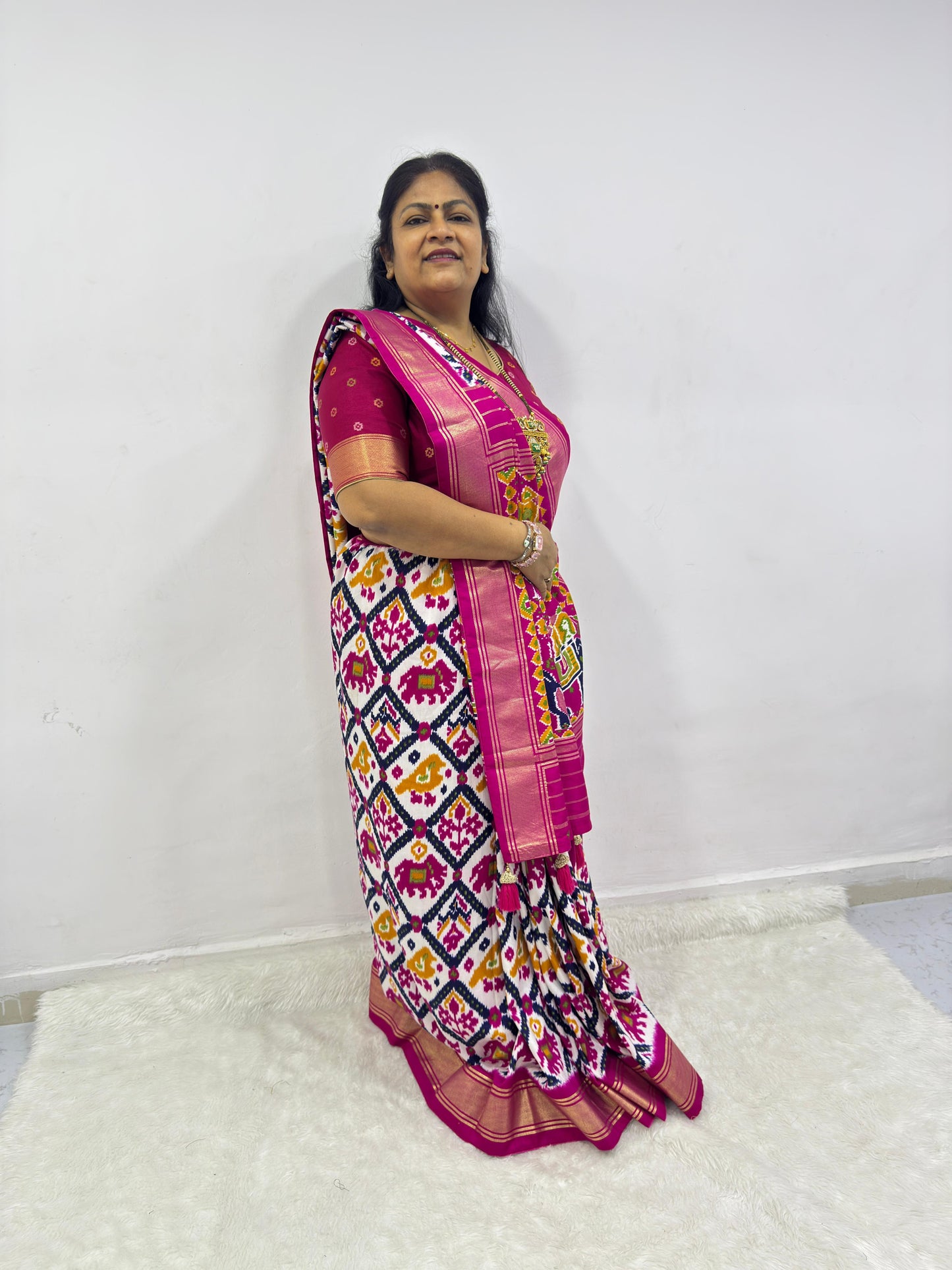 VIPUL AROMA SILK - RANI