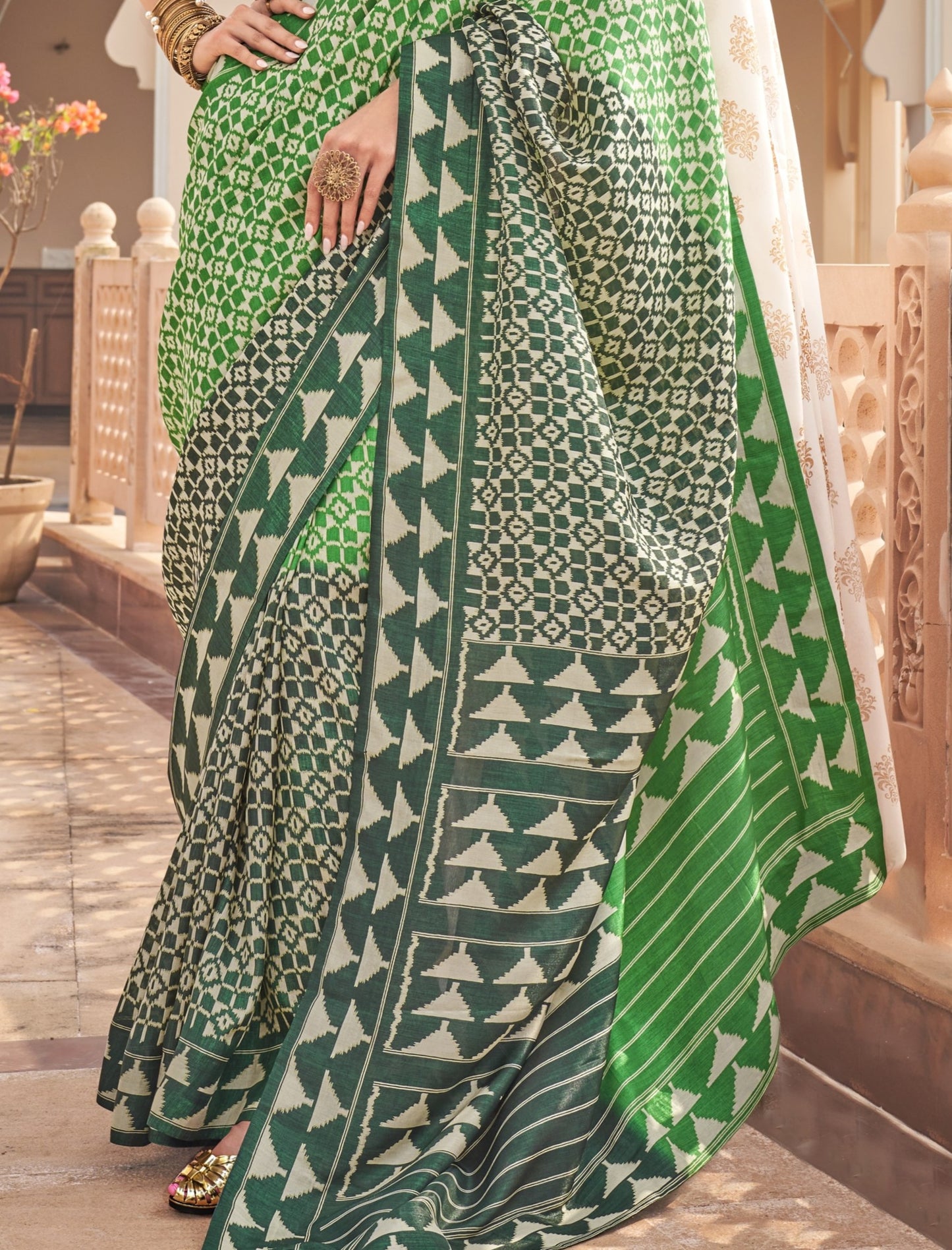 PURE LOOK PATOLA SAREE