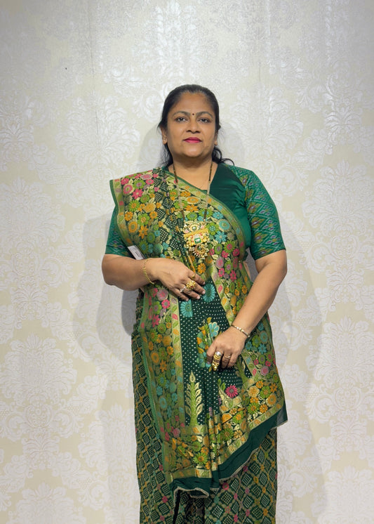 Pure jorjet green bandhani