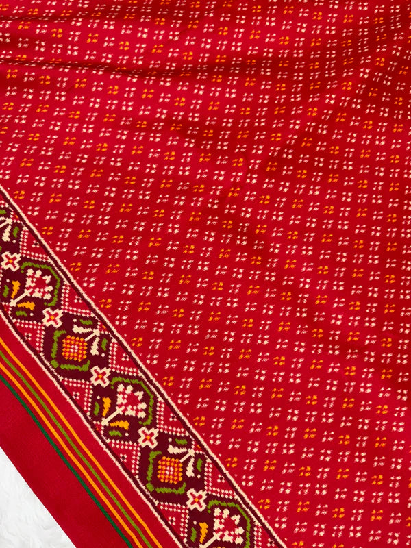4 FIGURES WITH CHHABI DESIGN