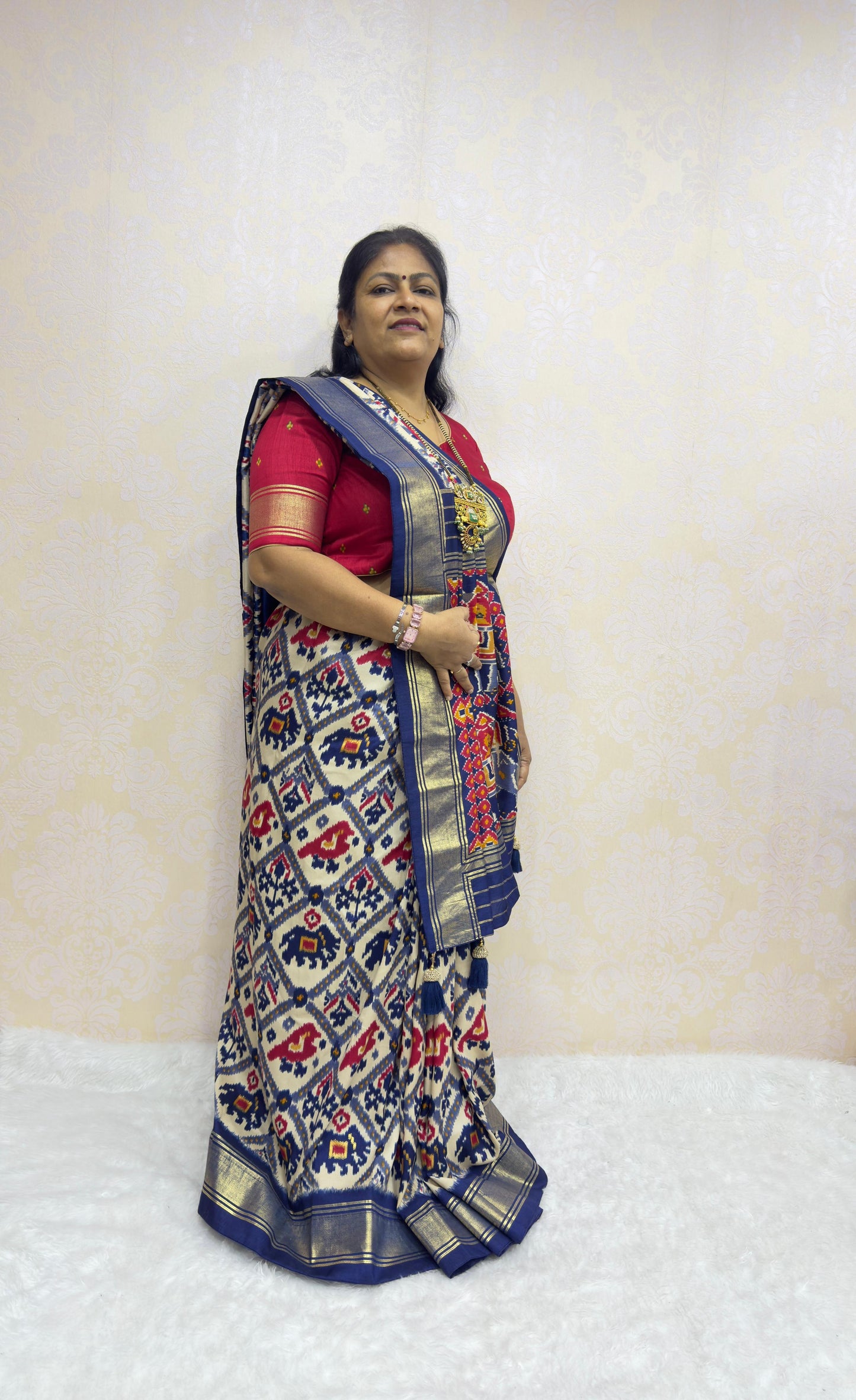 VIPUL AROMA SILK - BLUE